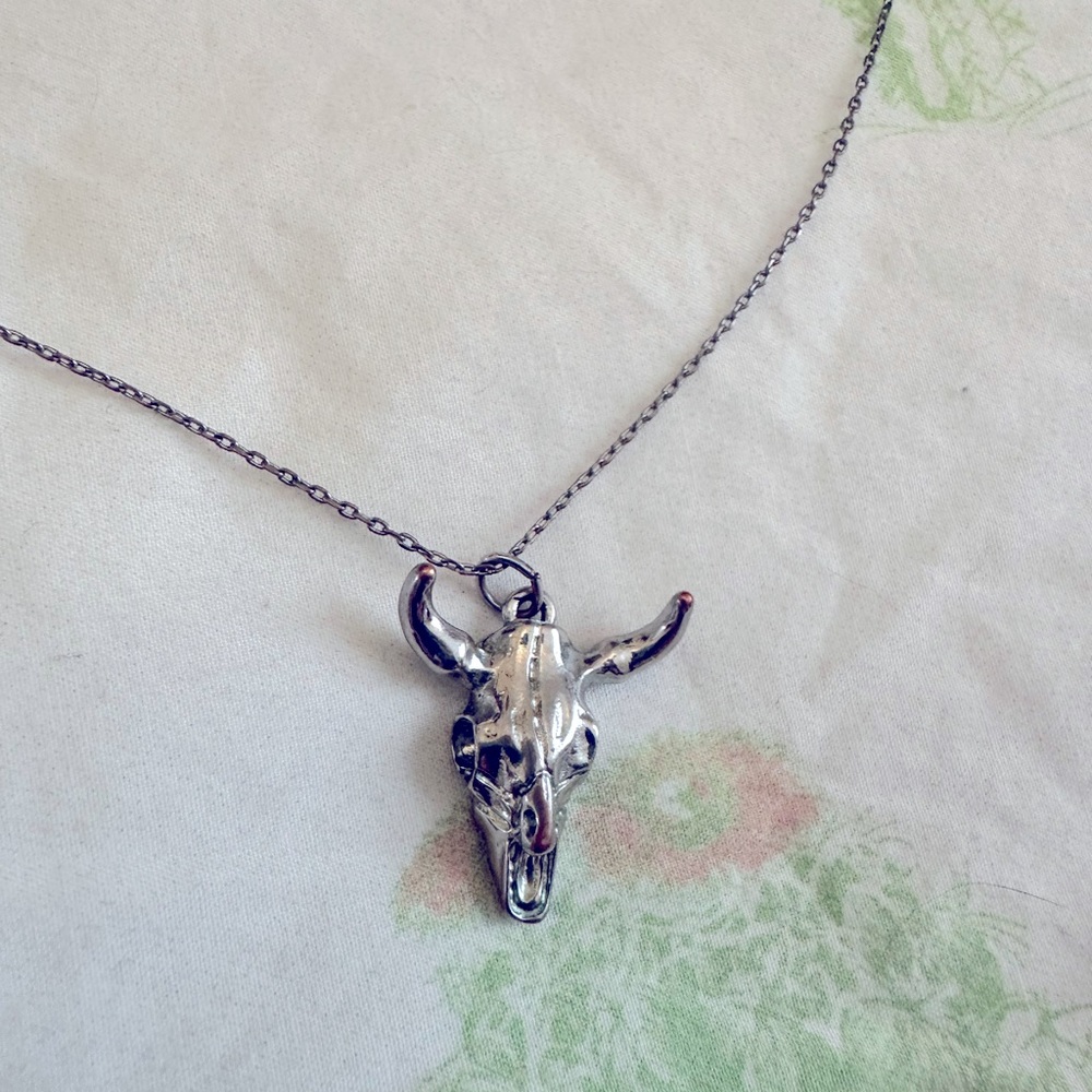 Urban Outfitters Longhorn Charm Necklace